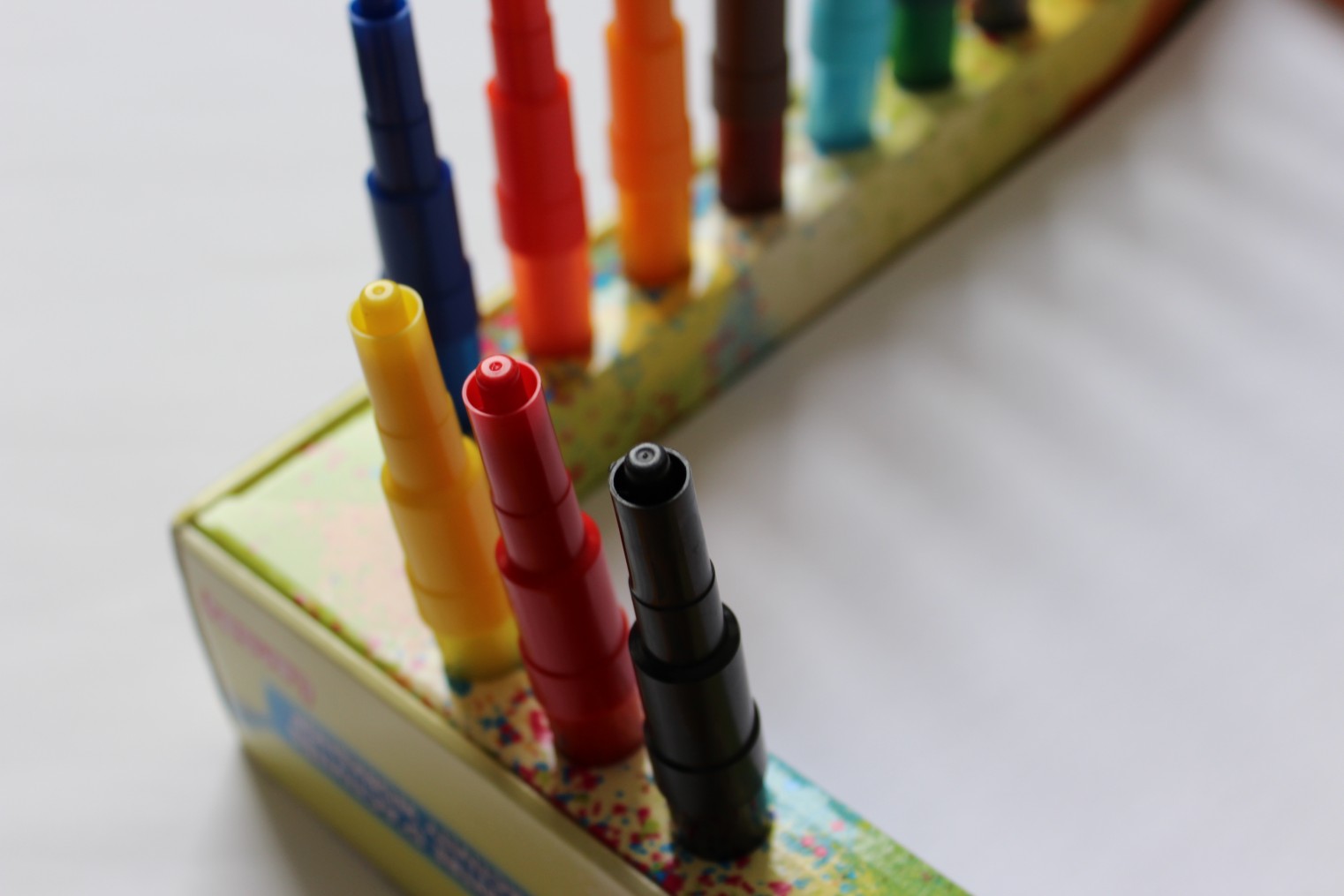 Creating Fun Art with BLO Pens Super Activity + Giveaway