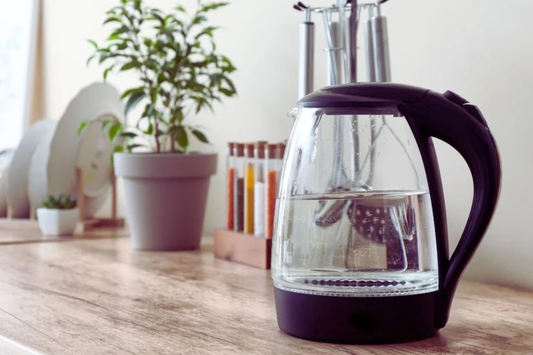 How To Descale A Kettle With Vinegar Sparkling Penny