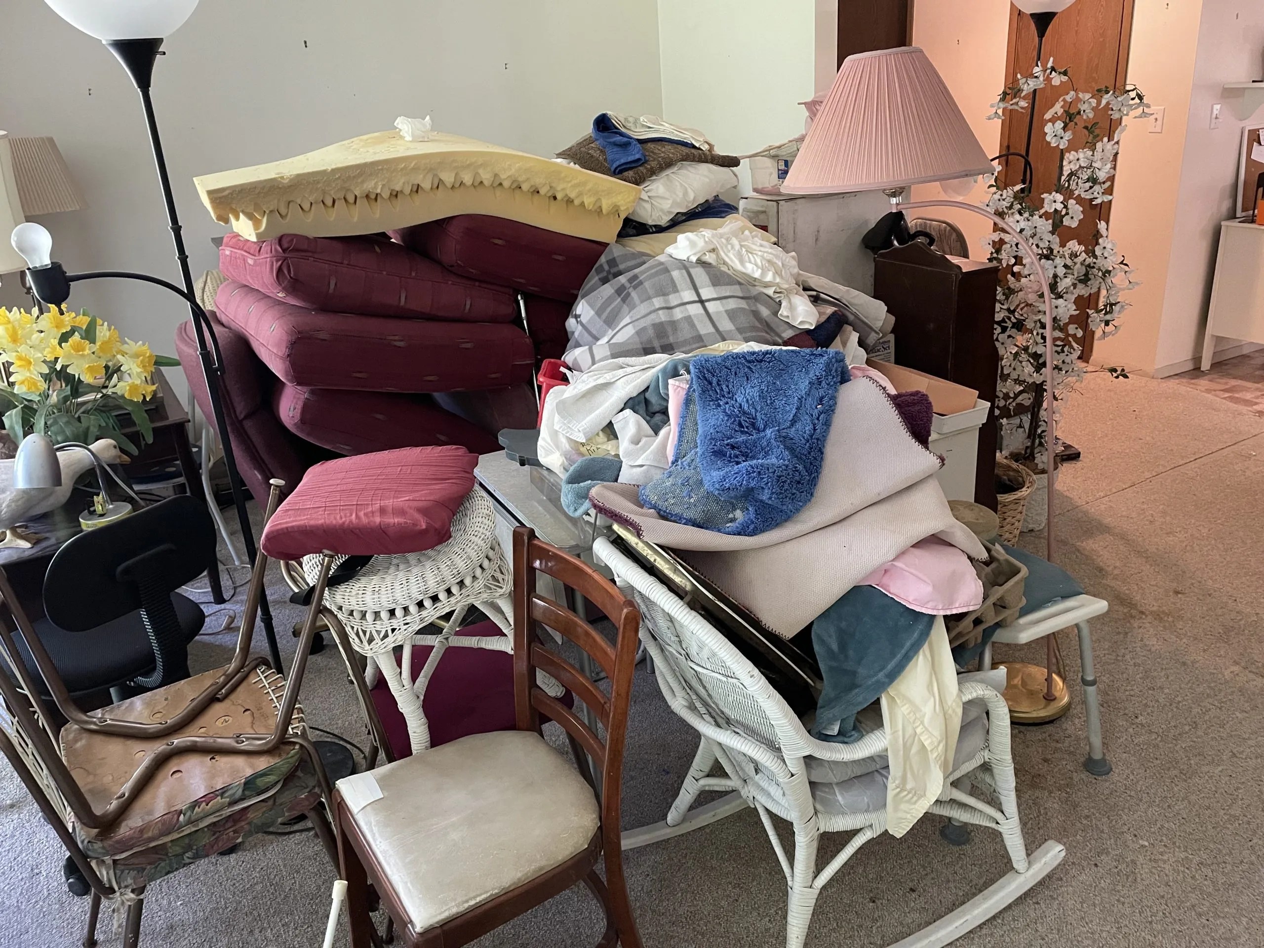 Estate Clean Outs Sparks Junk Removal & Hauling Alton, IL