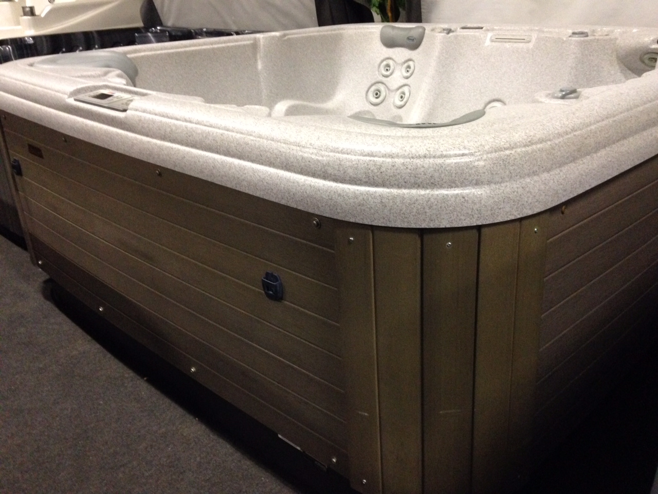 MAAX Spas California Cooperage (model 471) SpaTotaal.NL