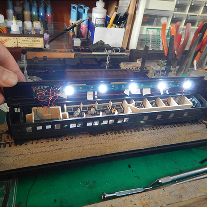 Kit 1004 HO DCC Adjustable Lighting Kit Heavyweight Passenger Car