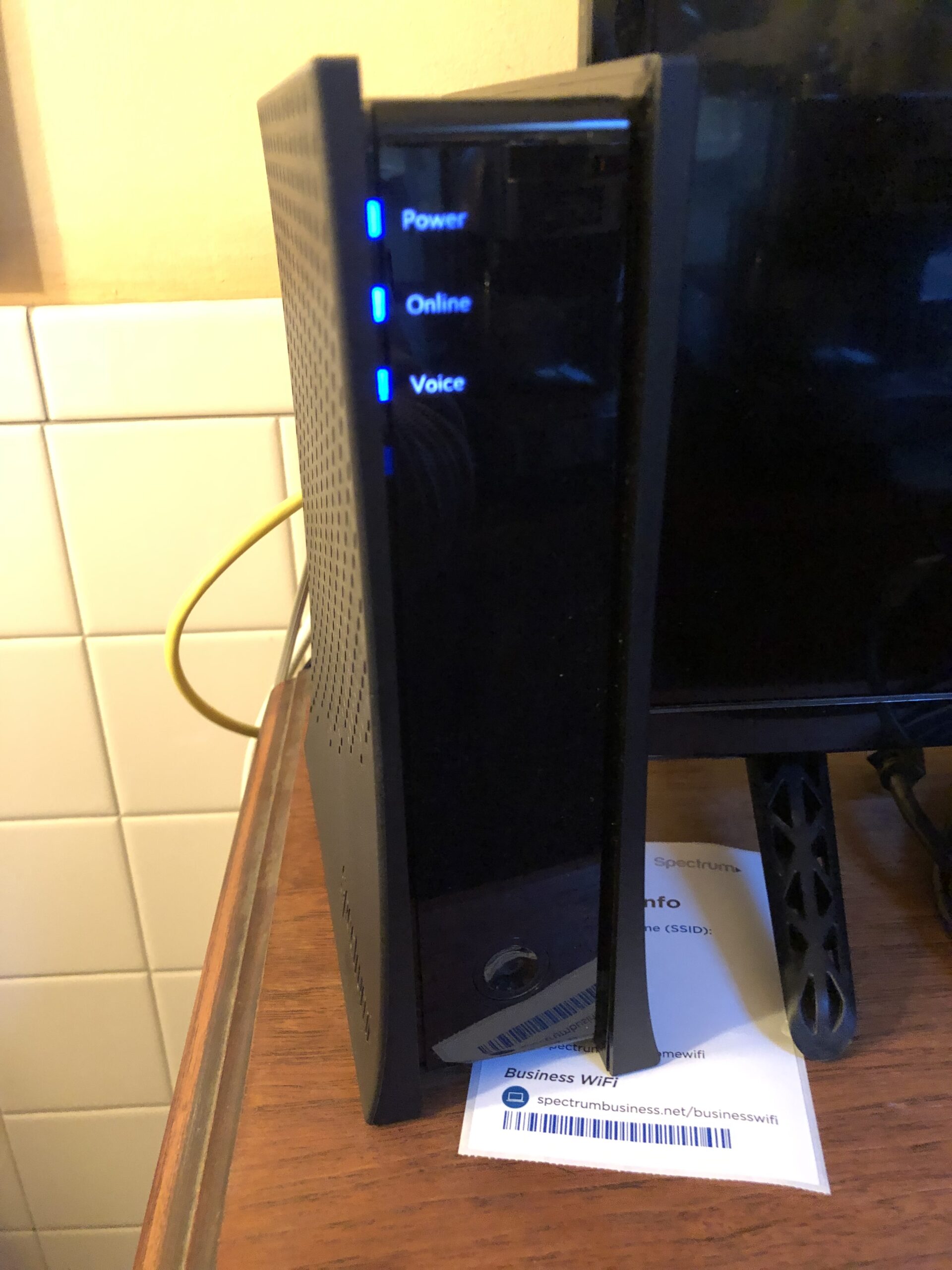 How to Connect Netgear Router to Spectrum Modem (2024)