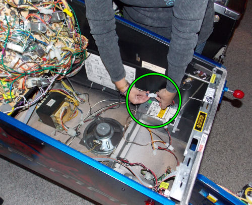 Speaker Light Kits Use of 12v/5v Power Splitter