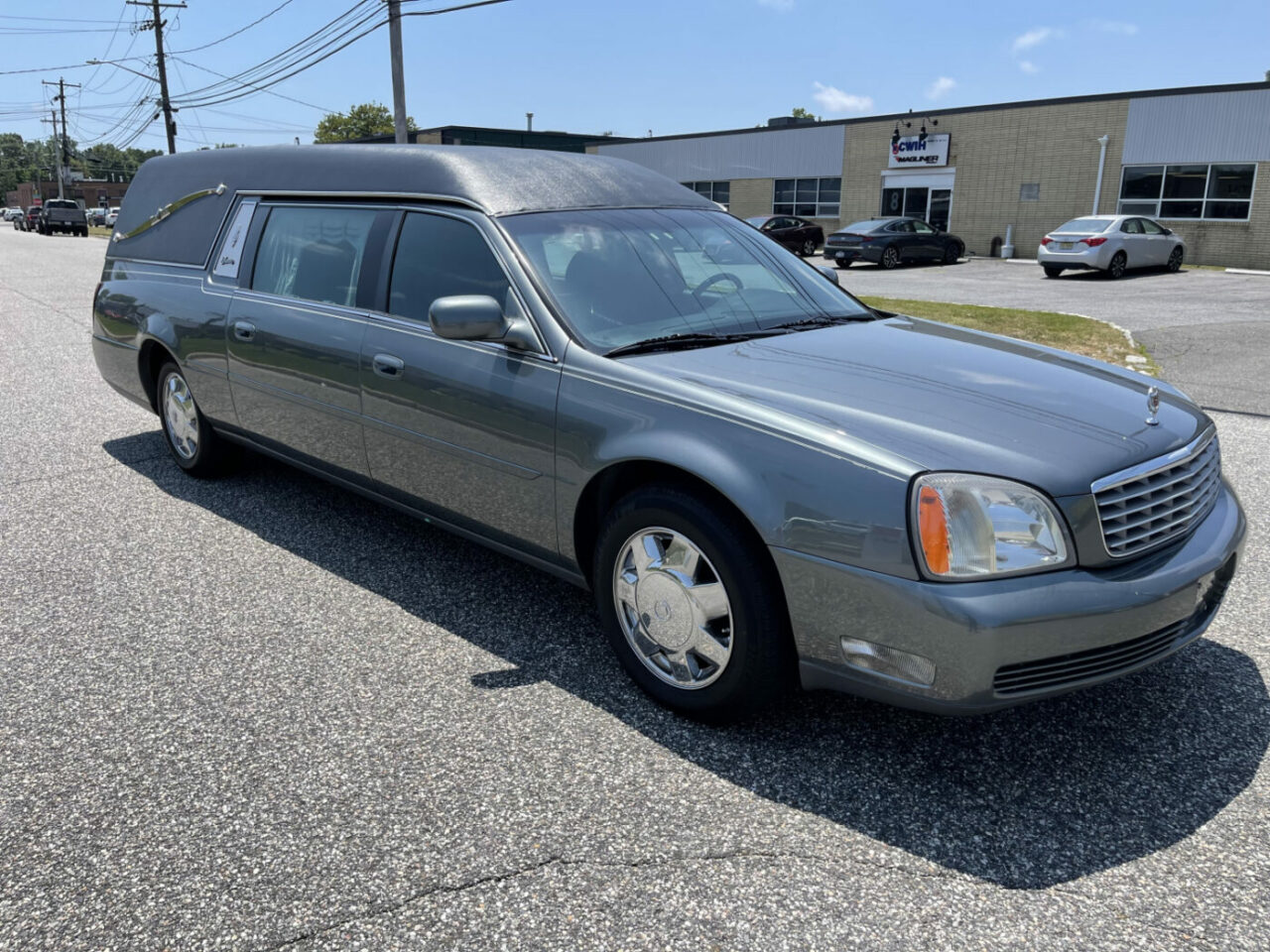2005 CADILLAC SUPERIOR FUNERAL HEARSE Specialty Hearse