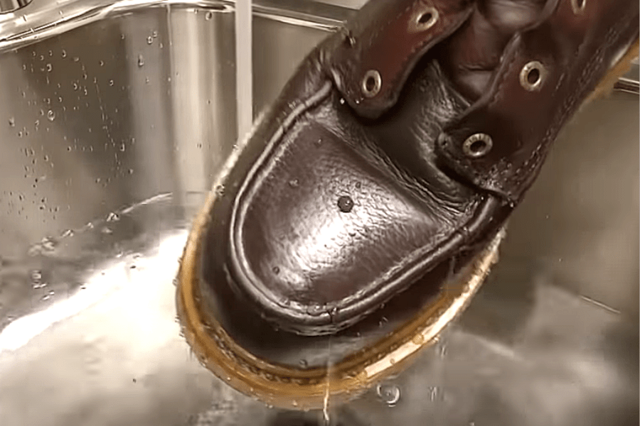 How To Apply Mink Oil To Boots Properly?