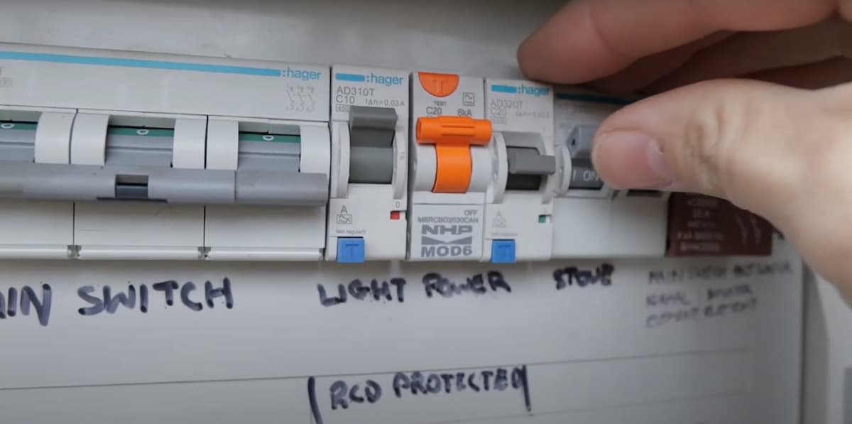 Electrician Call Out Fee [2022] Specifier Australia