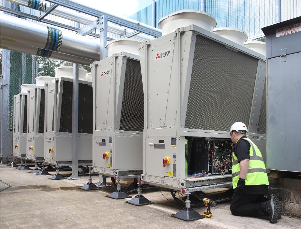 Devon NHS Trust cuts its energy consumption and carbon footprint with