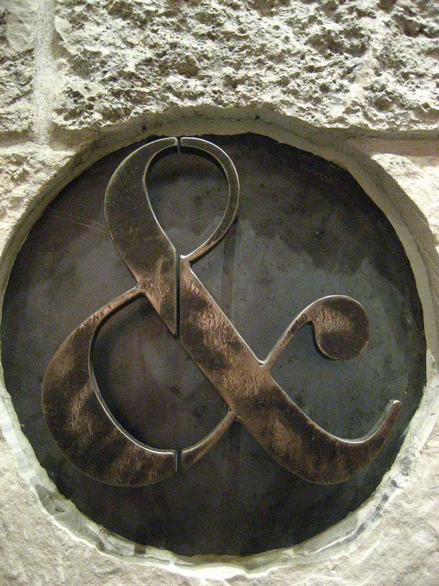 A Gallery of Beautiful Ampersands