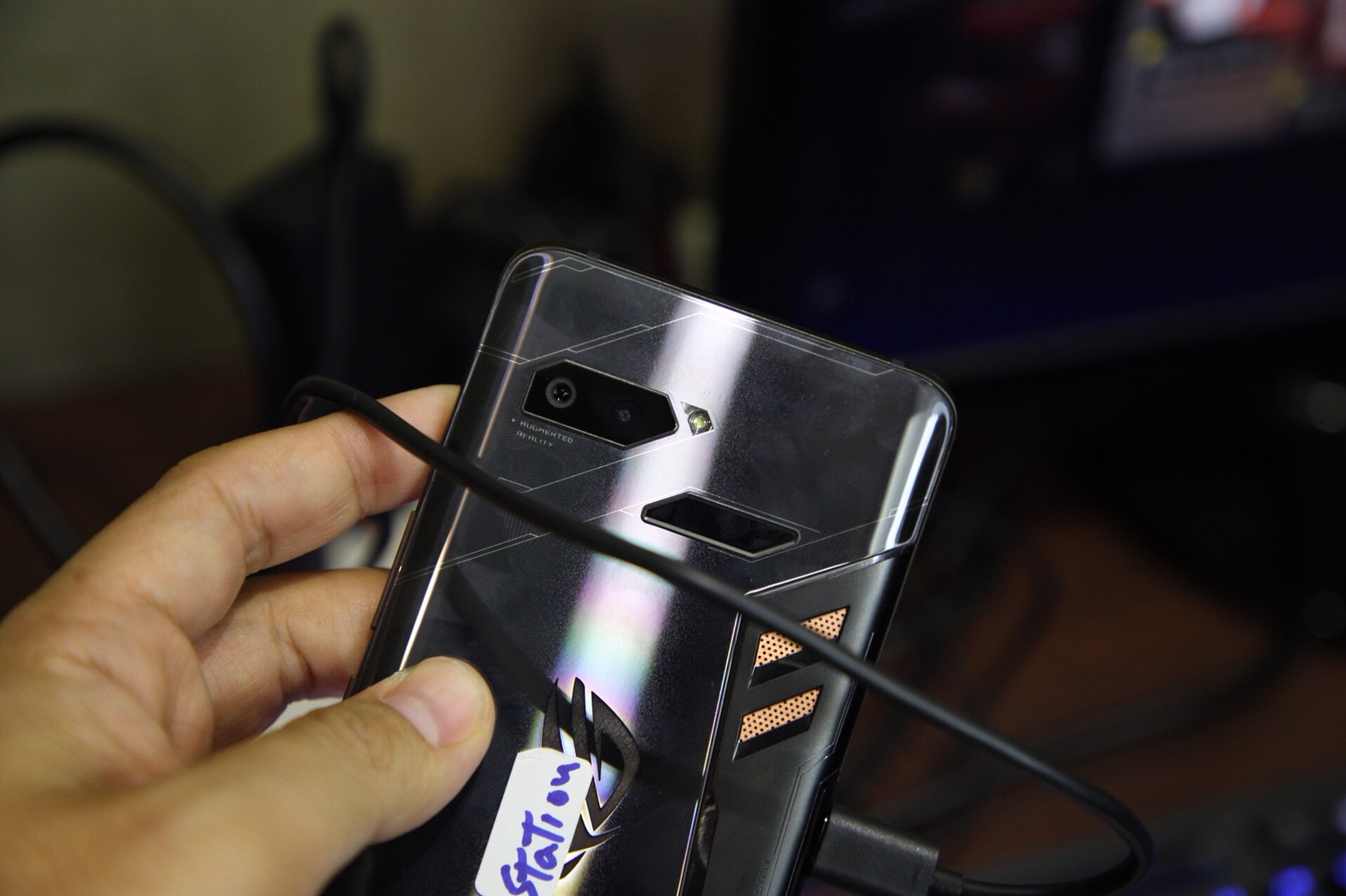 [Handson] ลองจับ ASUS ROG Phone มือถือเล่นเกม ต่อจอแยกได้ สเปคโหด