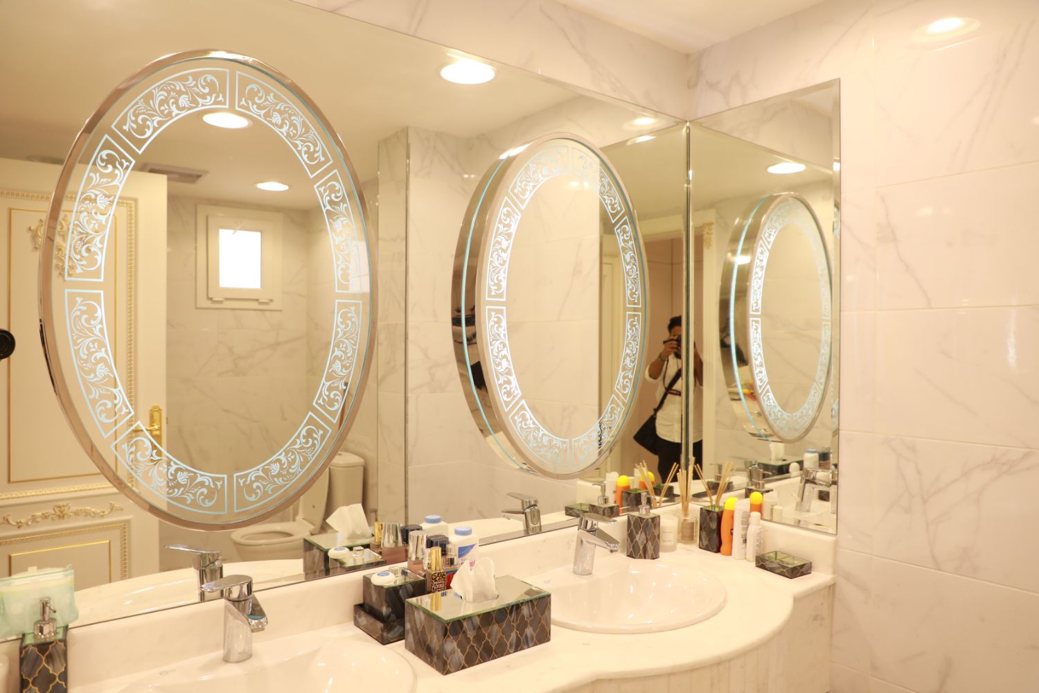 Qatar Glass Glass Designs for Walls, Mirrors, Windows