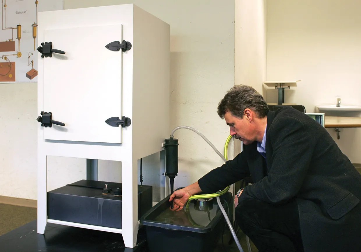 Albert Einstein—Refrigerator Technician? IEEE Spectrum