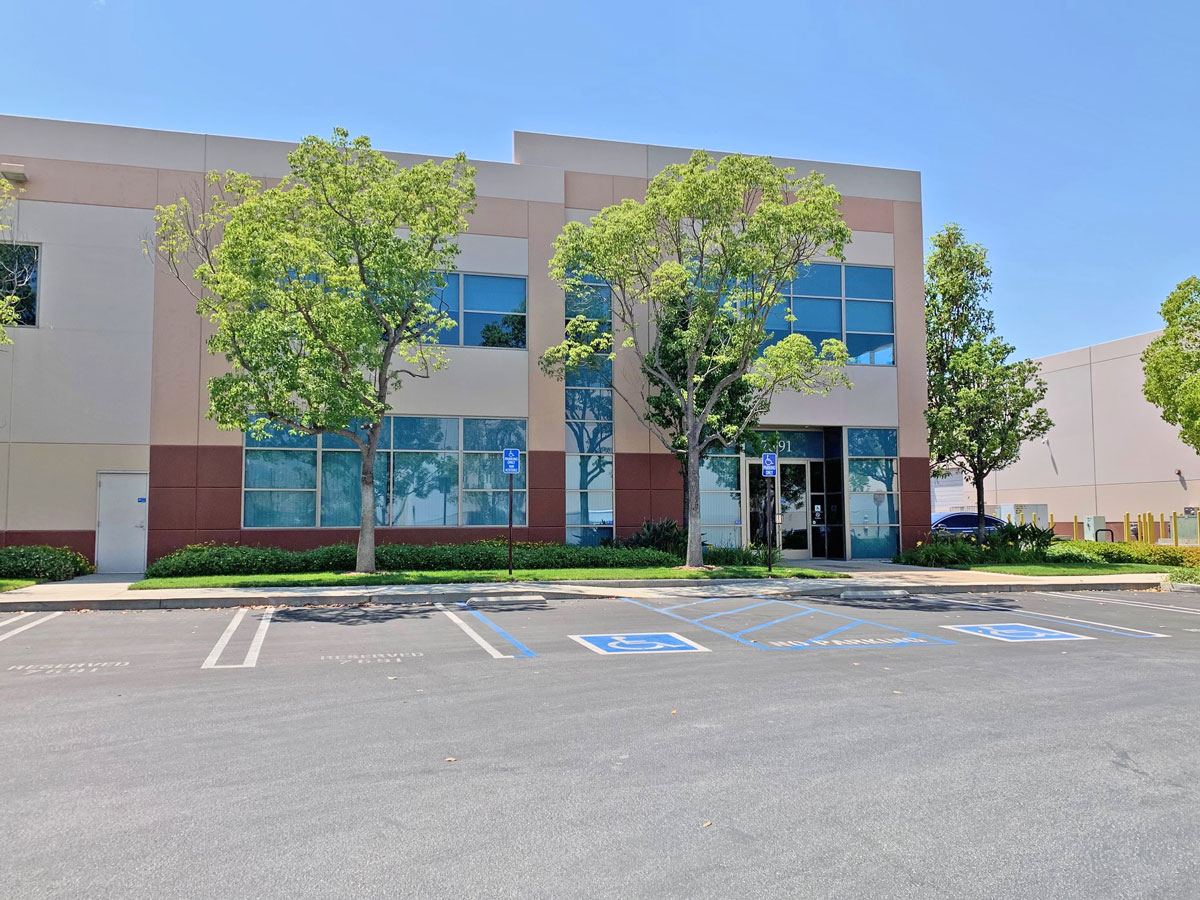 HighImage Warehouse/Distribution Building just Sold in Burbank Spectrum