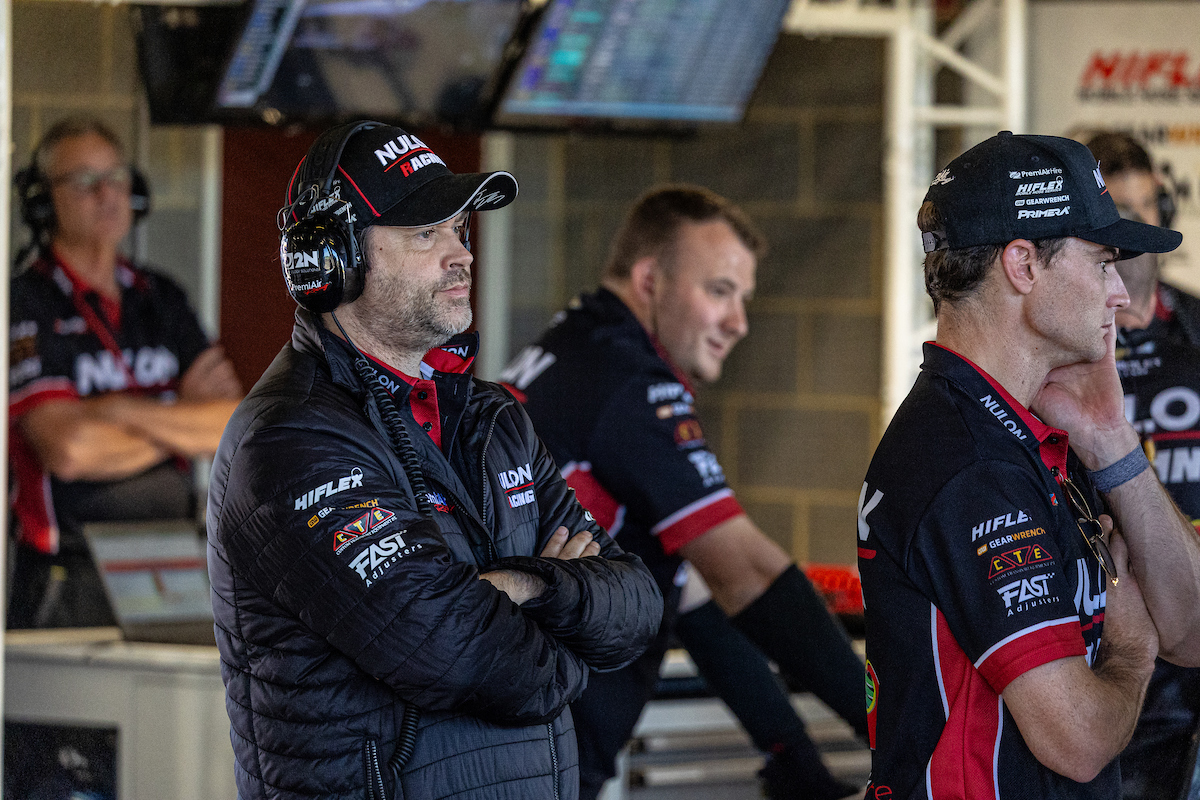 Slater departs PremiAir Racing