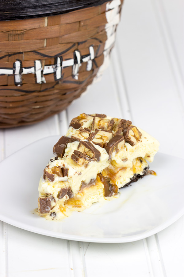 SNICKERS Ice Cream Pie