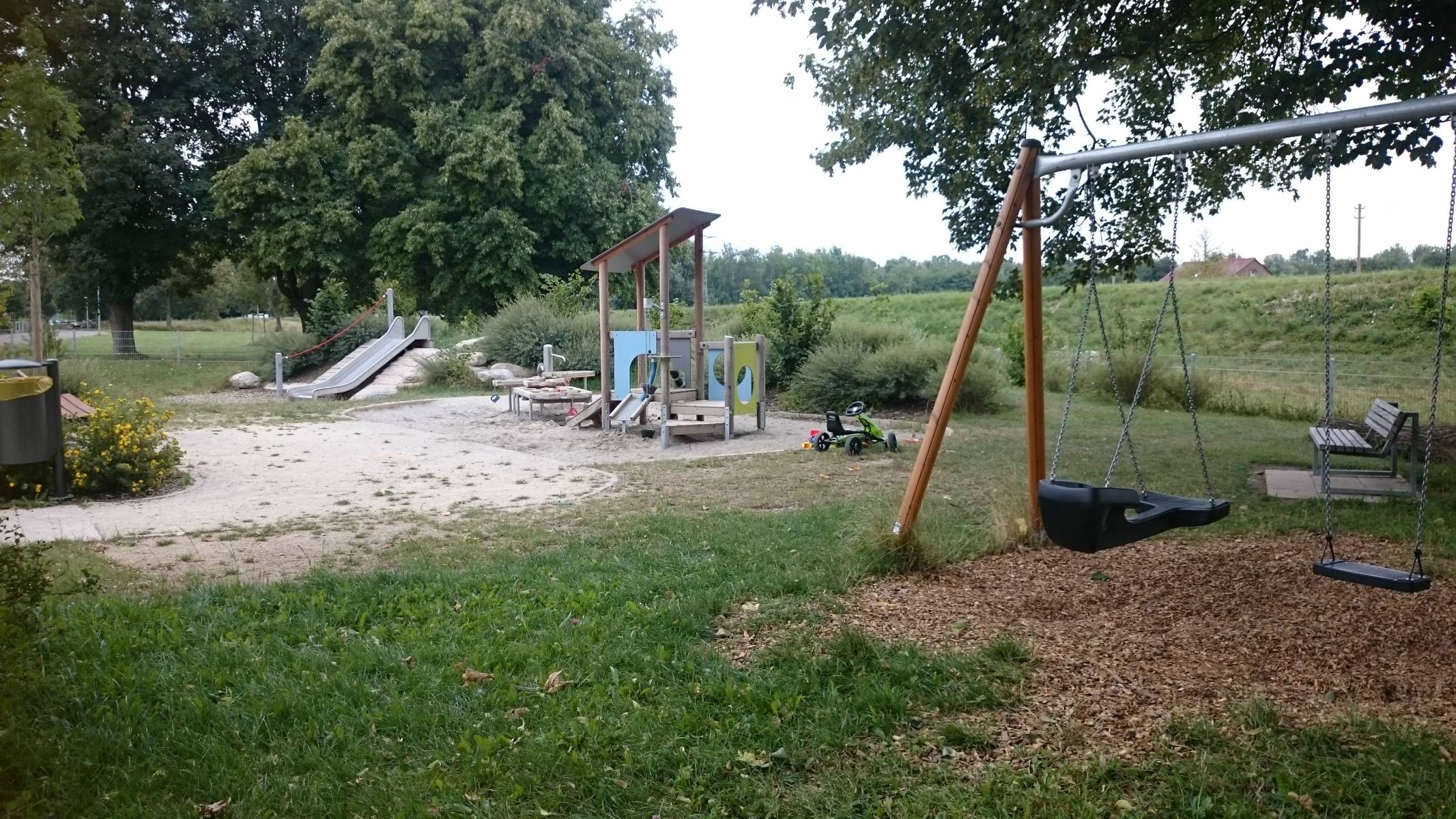 Spielplatz Spielplatz Drosselweg in NeuUlm, Ludwigsfeld