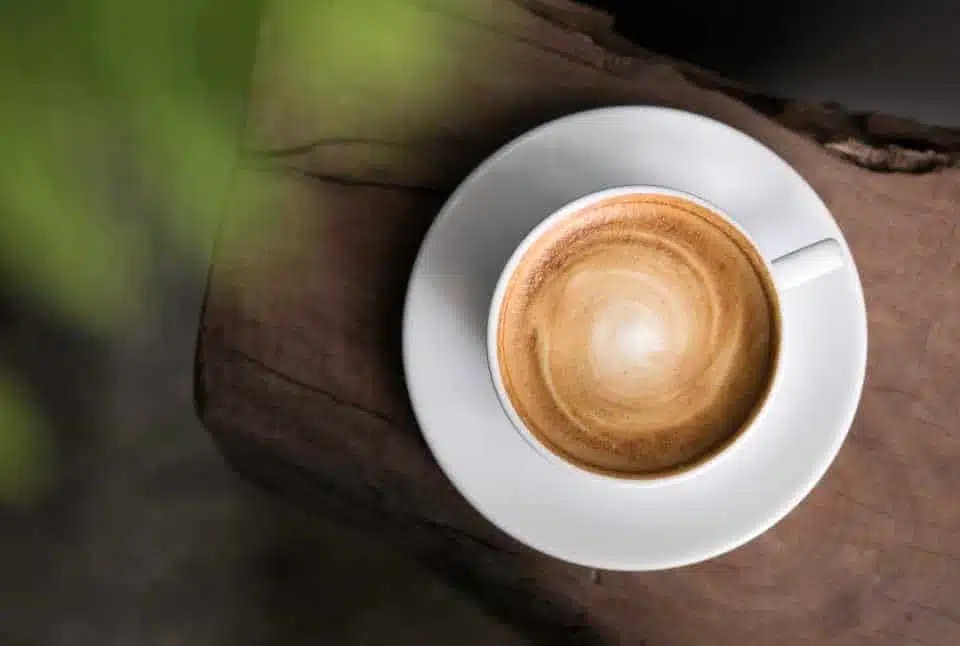 A Tribute to the Flat White What It Is, How To Make It, and More