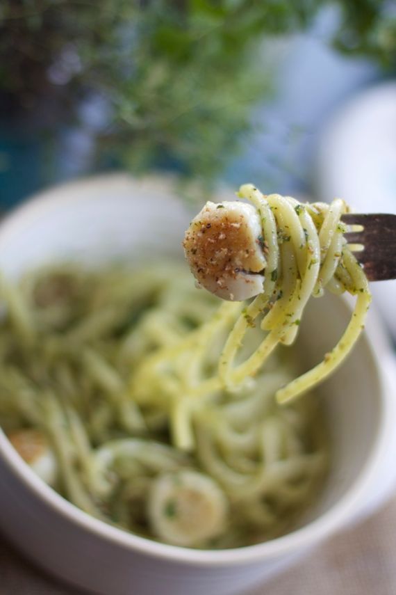 Anchovy Basil Pesto Sauce with Seared Scallops and Toasted Breadcrumbs