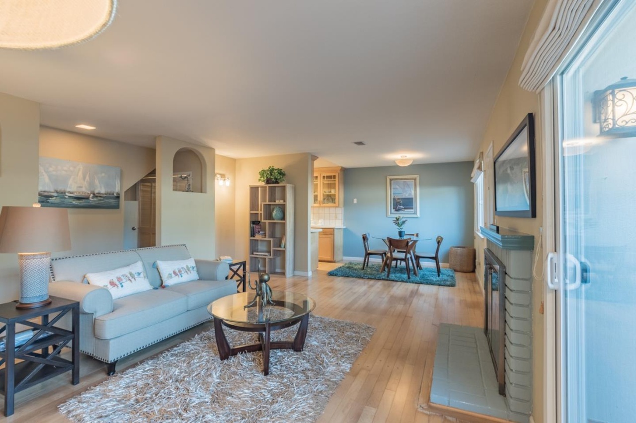 1534 Dolphin Drive Spindrift Condos