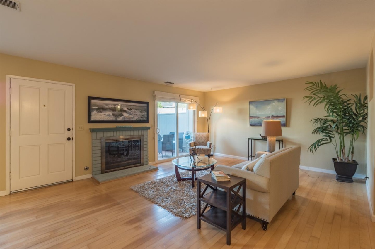 1534 Dolphin Drive Spindrift Condos