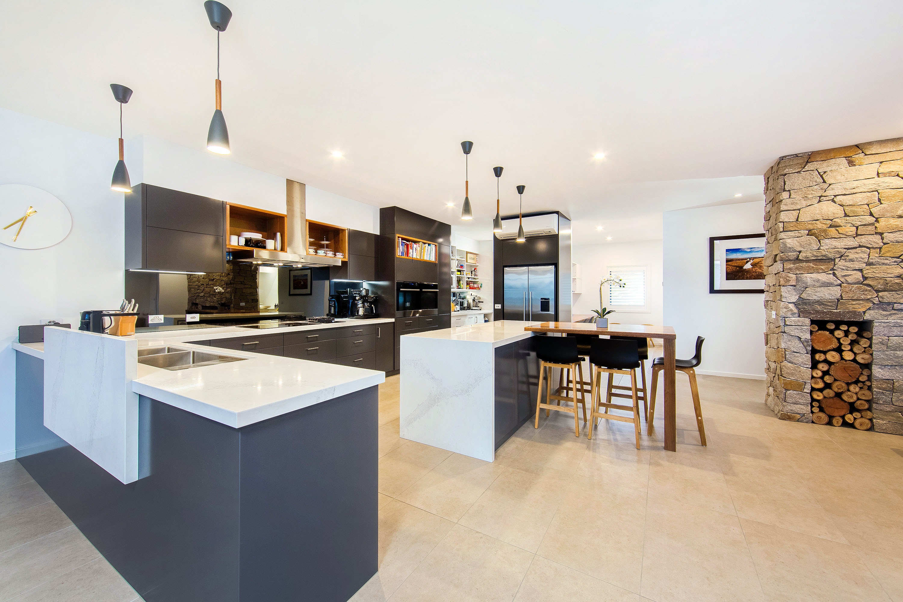 Kitchen01