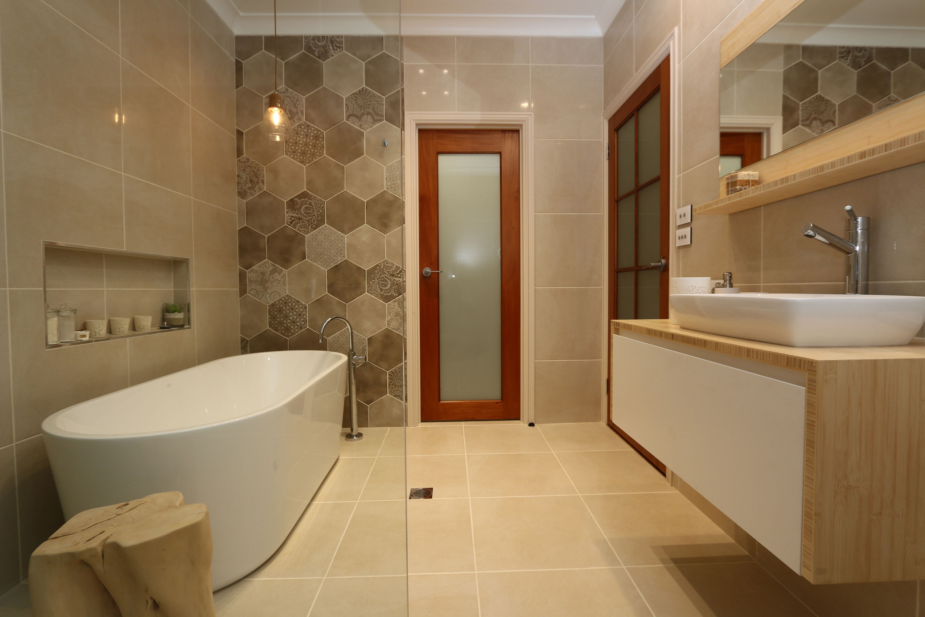 Feature Tile 2