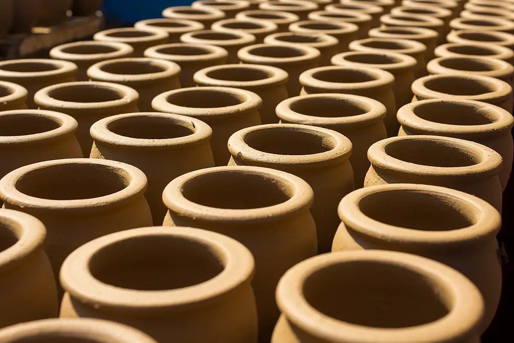 Can Clay Be Too Dry To Fire? Spinning Pots