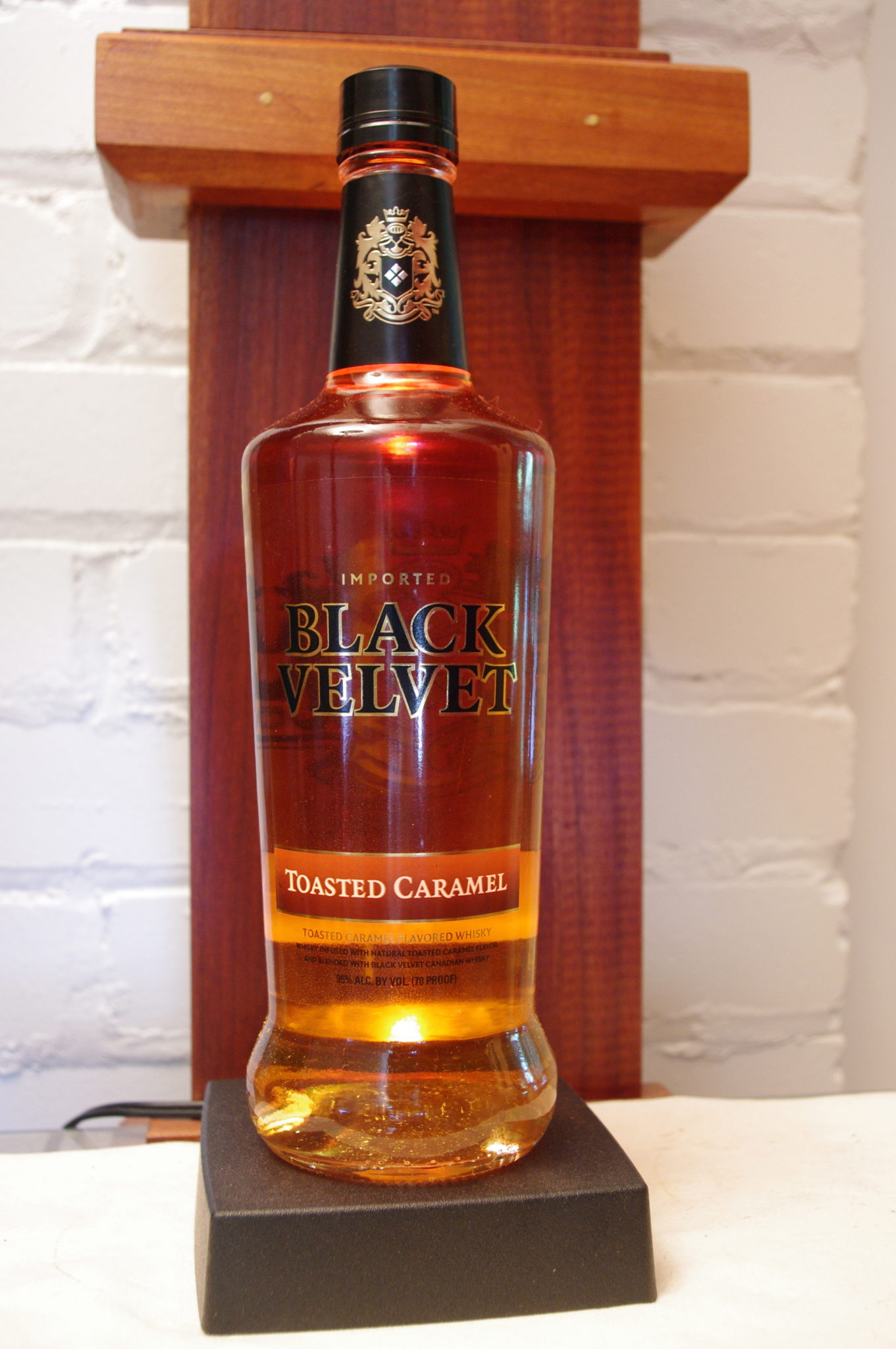 What To Mix With Black Velvet Toasted Caramel at Travis Garrison blog