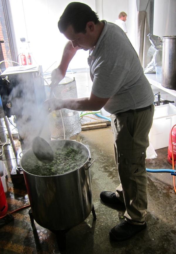 Picking Hops For Truman’s Beer Spitalfields Life