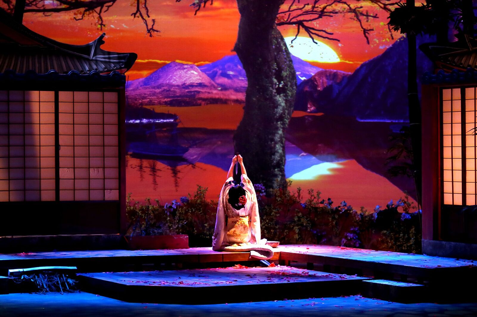 Madama Butterfly Review West Bay Opera’s Innovative Take on Puccini’s