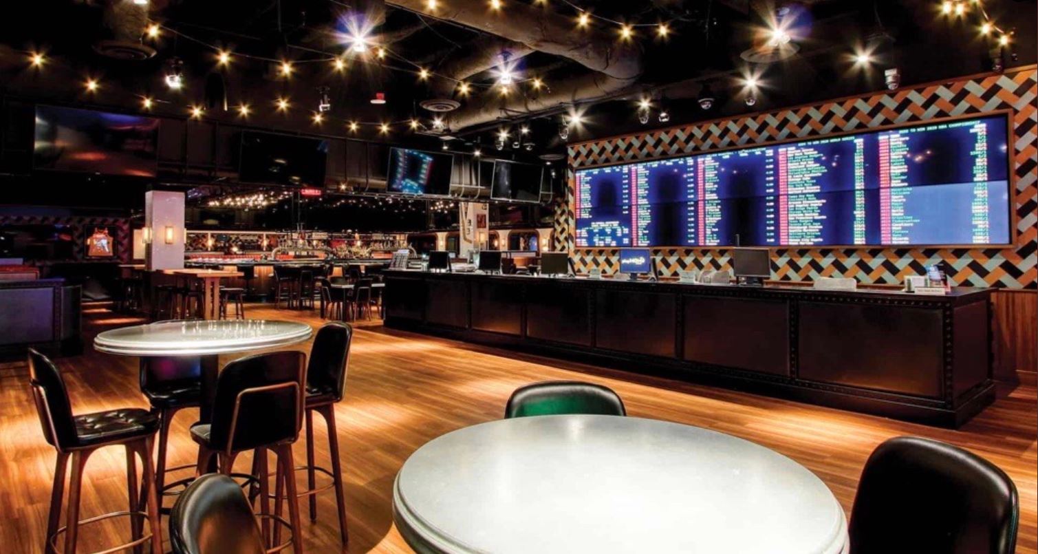BetMGM Sportsbook Bar Playing at THE PARK has Never Been More Fun