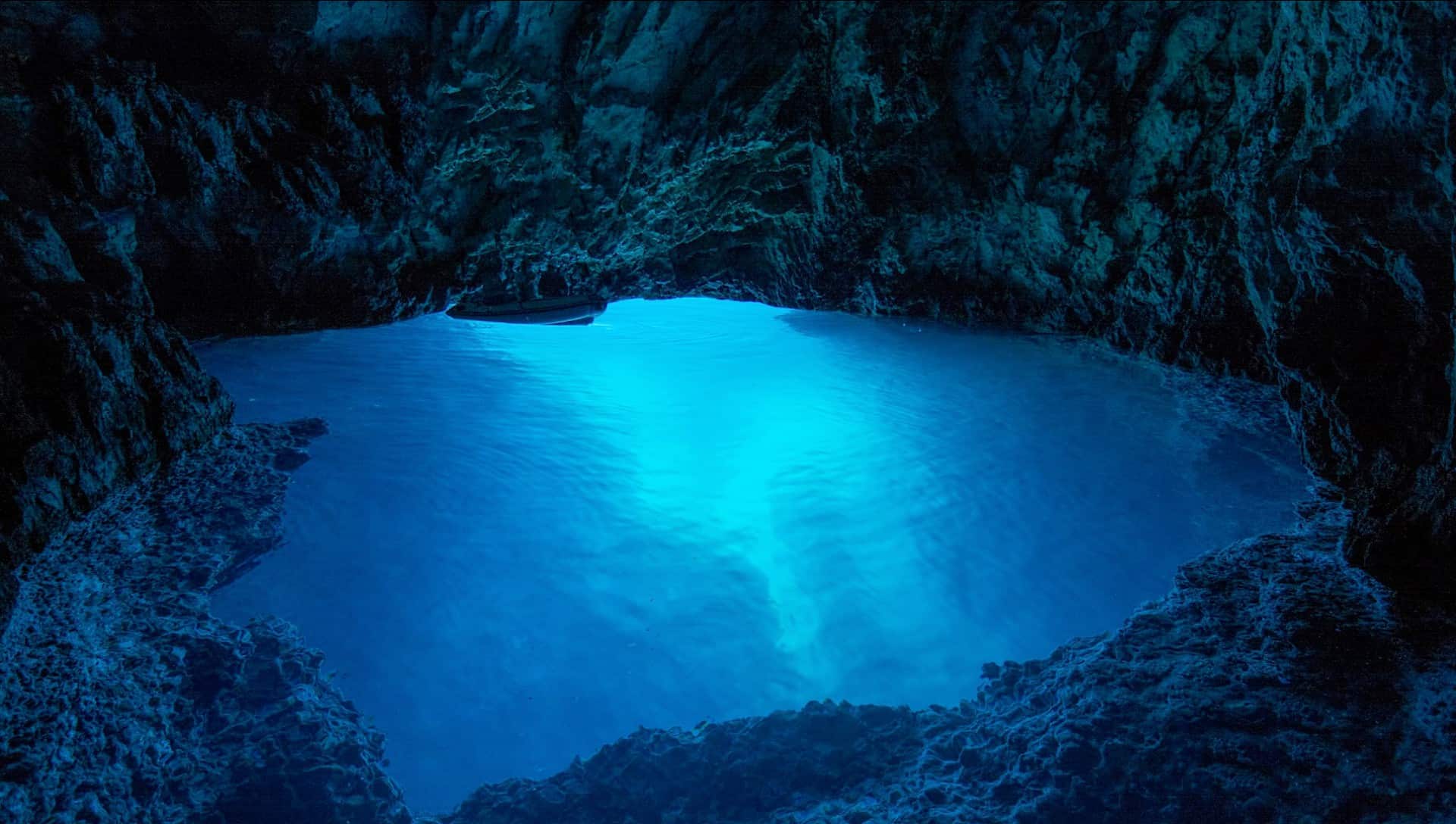 5 Islands Tour from Split Blue Cave visit I Kozina tours & real estate