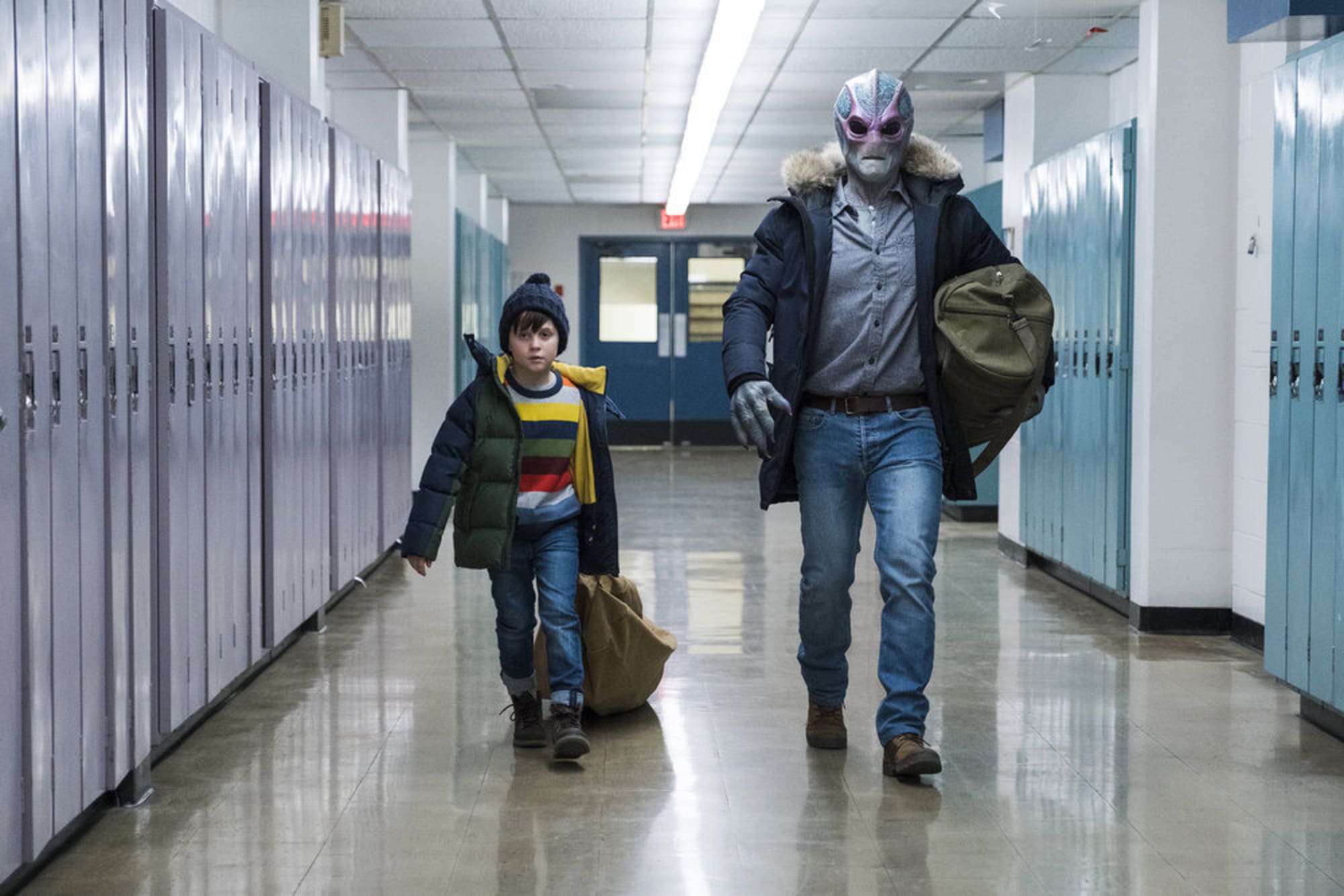 Resident Alien es renovada para una tercera temporada Spoiler Time