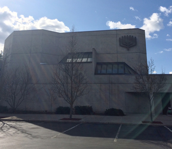 Ask A Jew What's the difference between a temple and synagogue? SpokaneFāVS