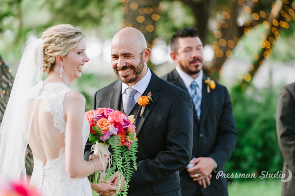 Choosing the Best Wedding Officiant for Your Wedding Day