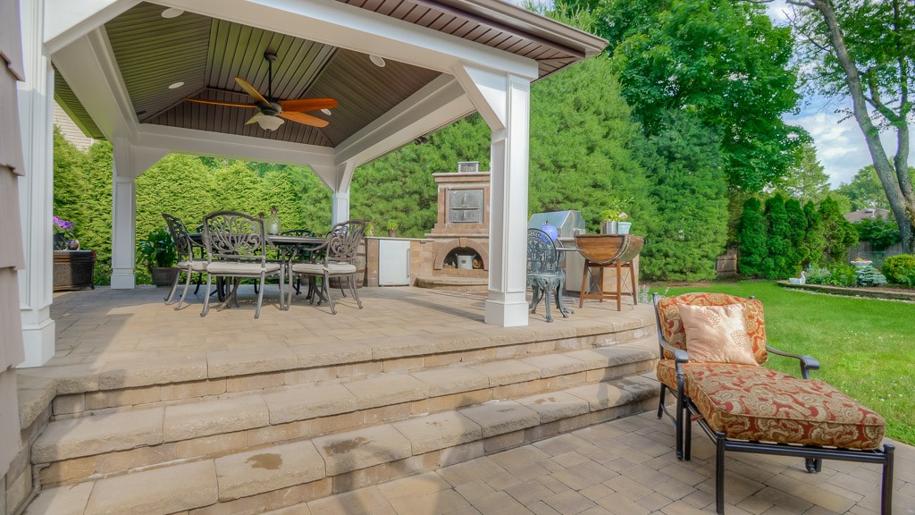 Veranda wiith Outdoor Kitchen Sponzilli Landscape Group