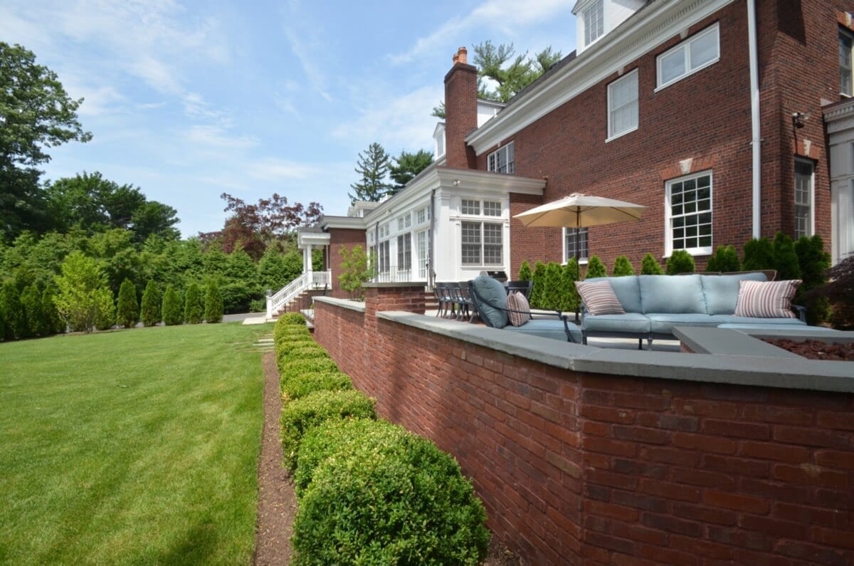 Expansive Raised Terrace Sponzilli Landscape Group