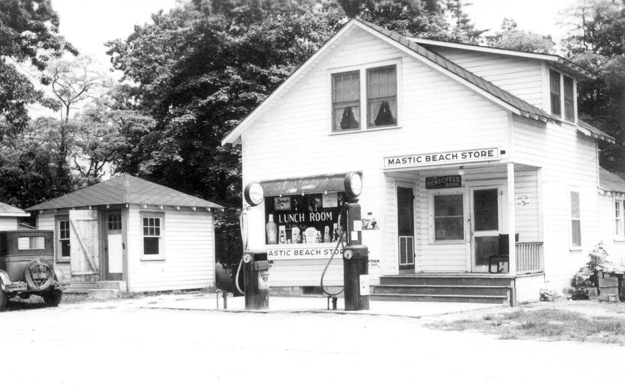 BRIEF ILLUSTRATED HISTORY of MASTICS & SHIRLEY LI.