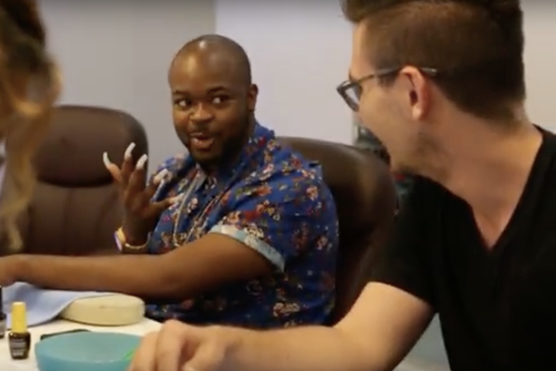 Video Guys Try Acrylic Nails For A Week