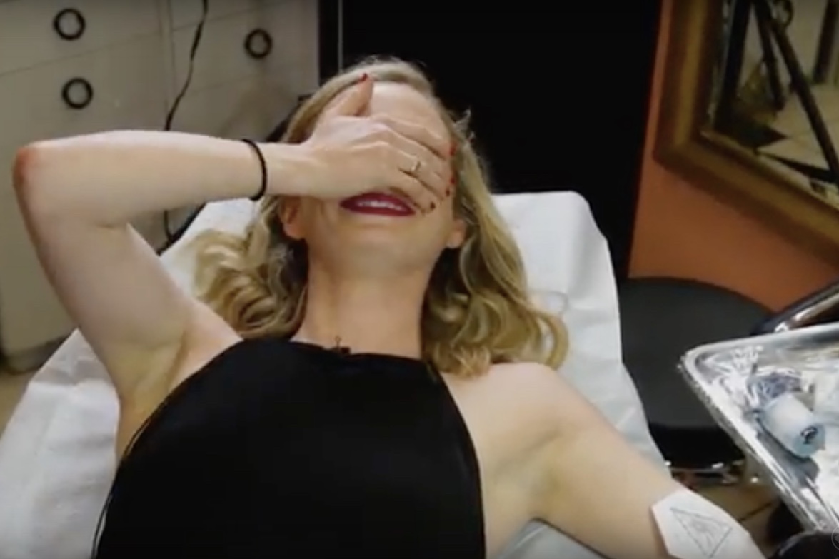 Video People With Commitment Issues Get Tattoos!