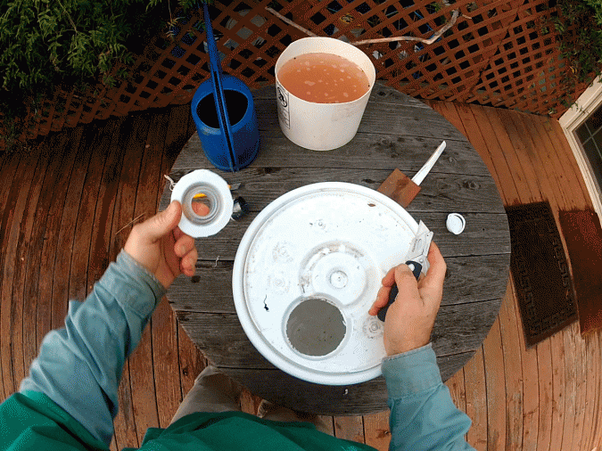 20121204 Bucket Watering Can DIY 2 of 4