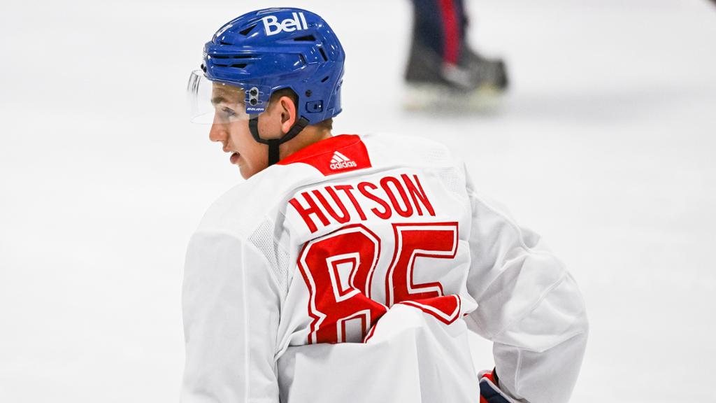 Lane Hutson est le joueur qui se démarque le plus dans le match intra