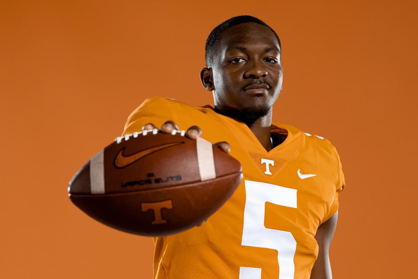 Tennessee Quarterback Hendon Hooker To Return For 2022 Season The