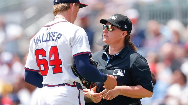WATCH: Jen Pawol makes MLB history as first female umpire to work a regular-season game WATCH: Jen Pawol makes MLB history as first female umpire to work a regular-season game