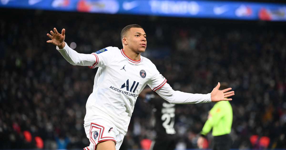Mbappe snatches late win for PSG against Rennes Latest
