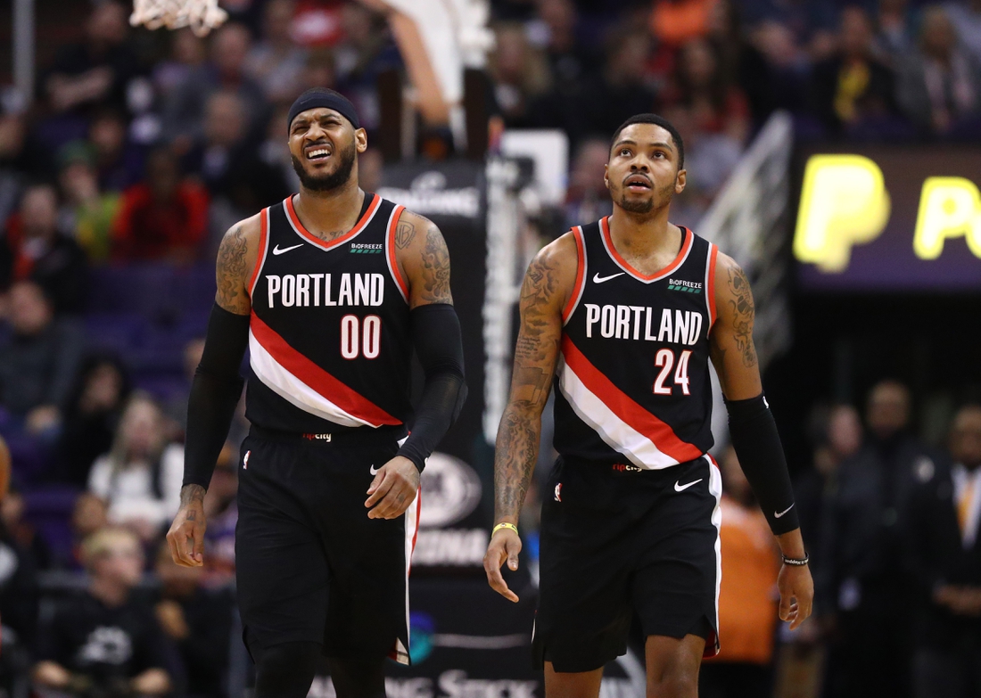 Los Angeles Lakers announce signings of Carmelo Anthony, Kent Bazemore