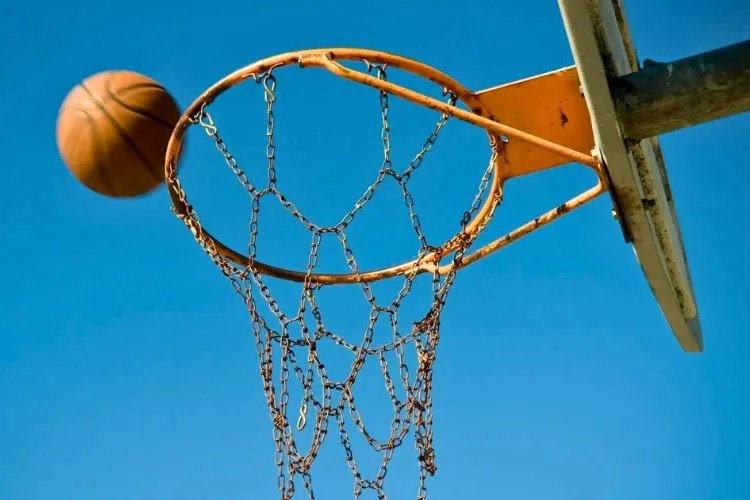 Can You Catch Your Own Airball? (An Accurate Guide)