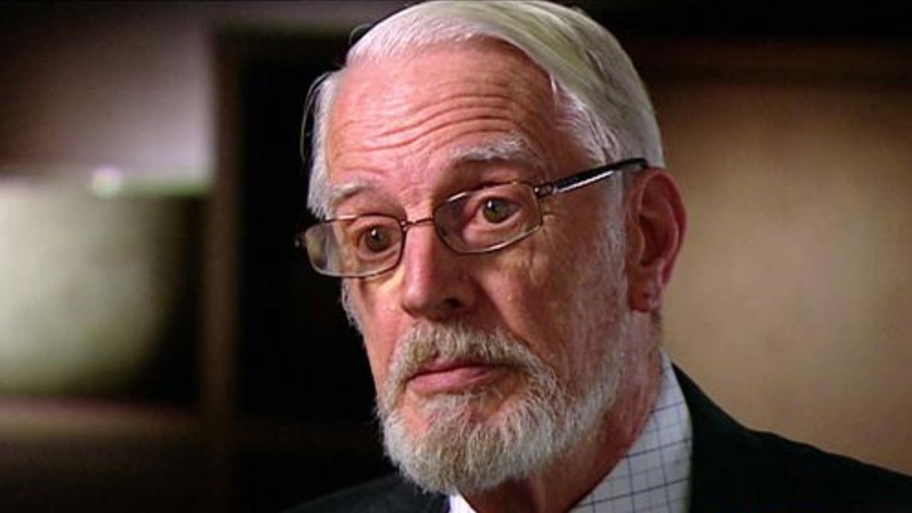 Is Dr Colin Manock Still Alive? Where Is Dr Colin Manock Now? Wikipedia