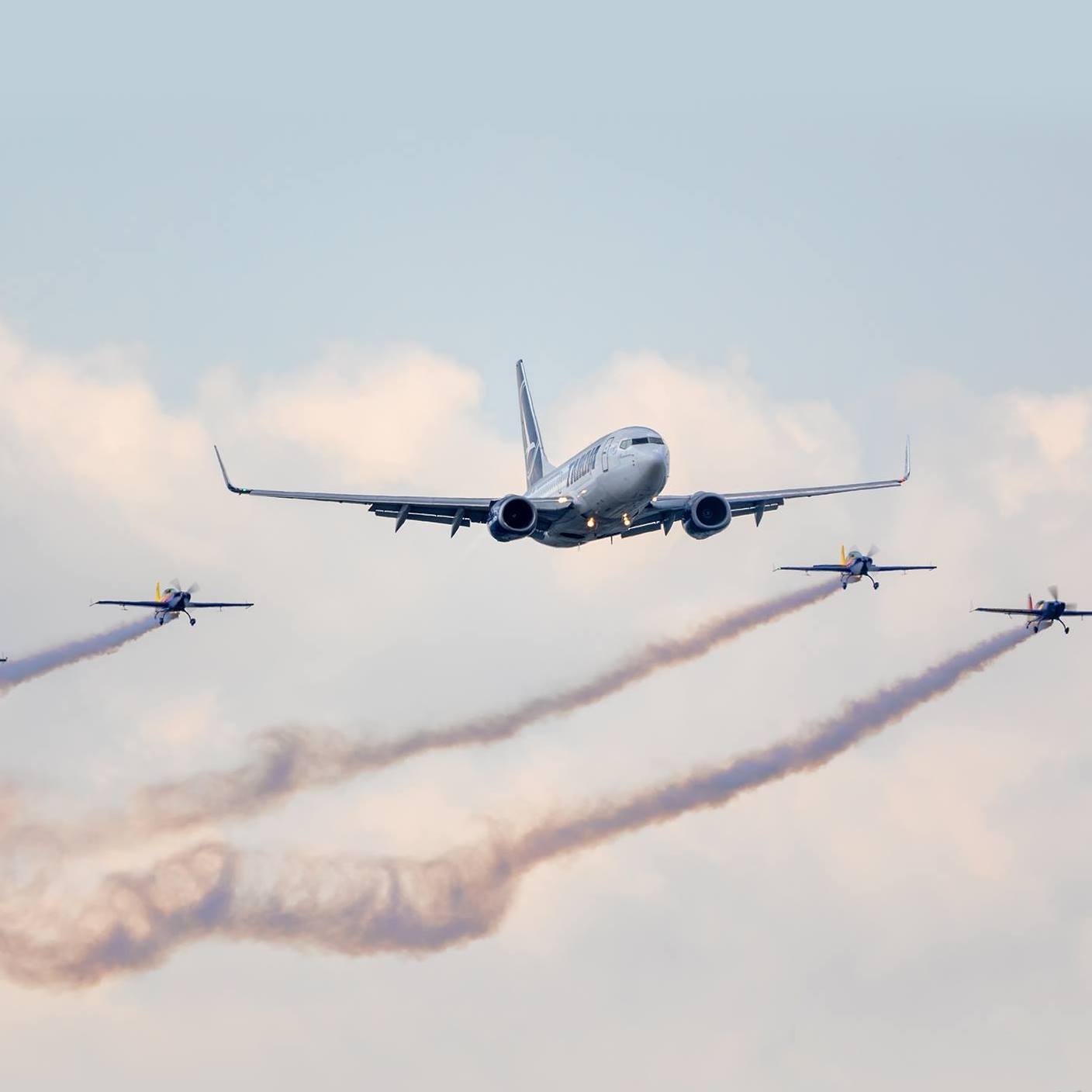 TAROM anulează cursa Bucureşti Londra de luni spotmedia.ro