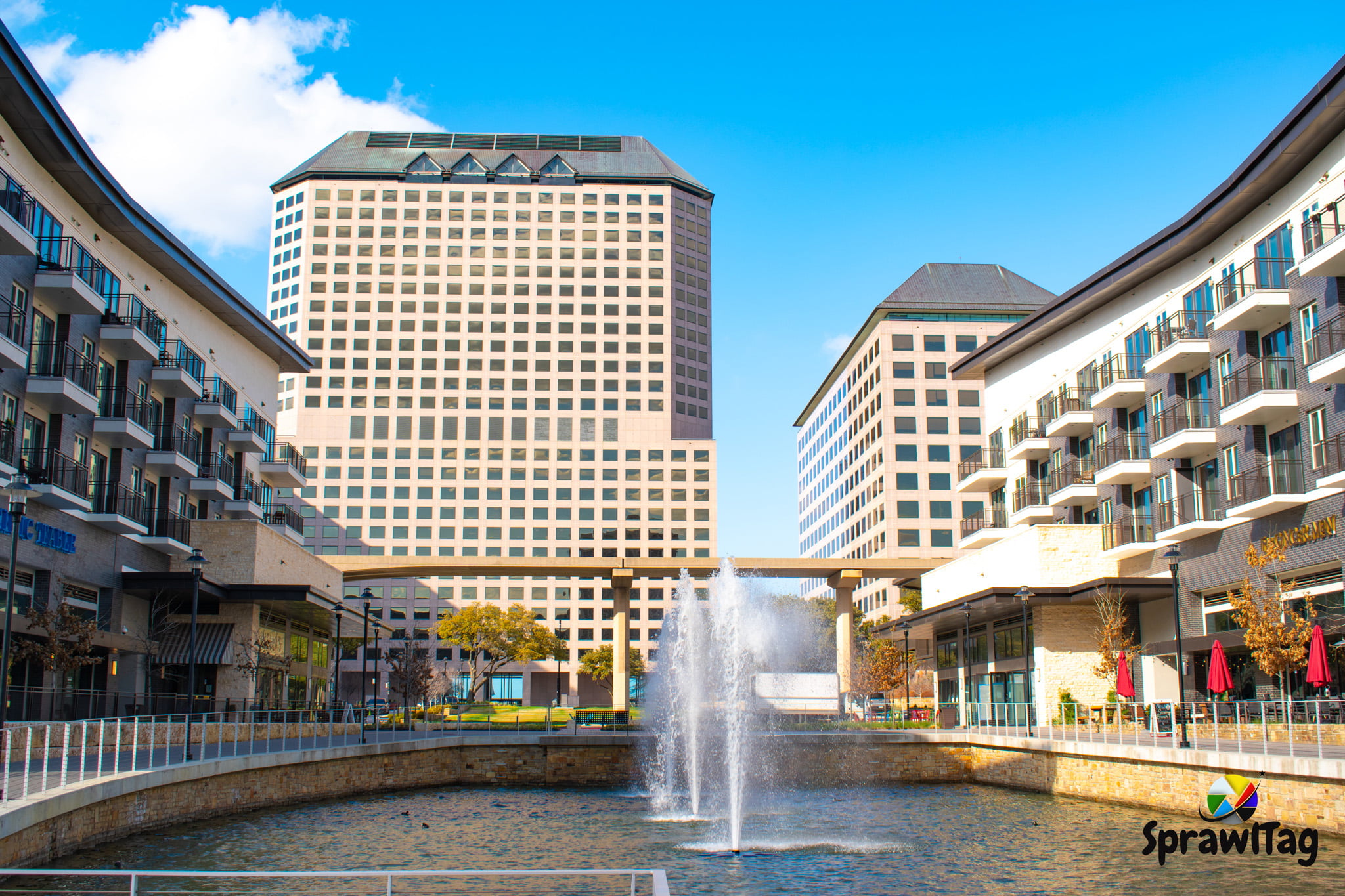 Williams Square in Las Colinas Irving Texas ⋆