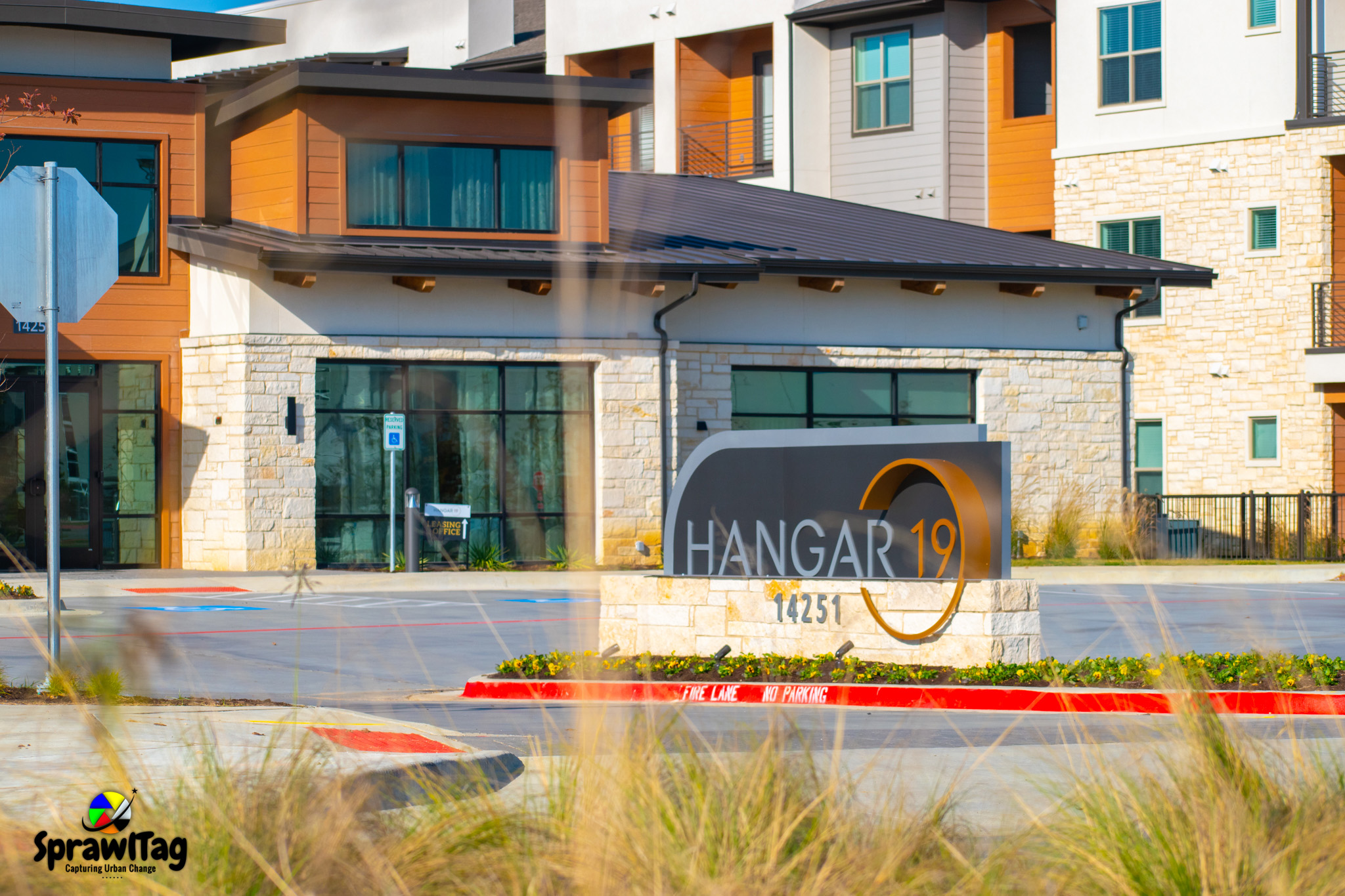 New! Hanger 19 Apartments in Fort Worth Texas ⋆